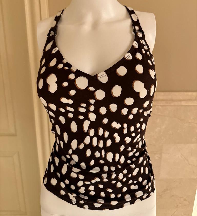 polka dots cami top with a criss-cross back - adora archive