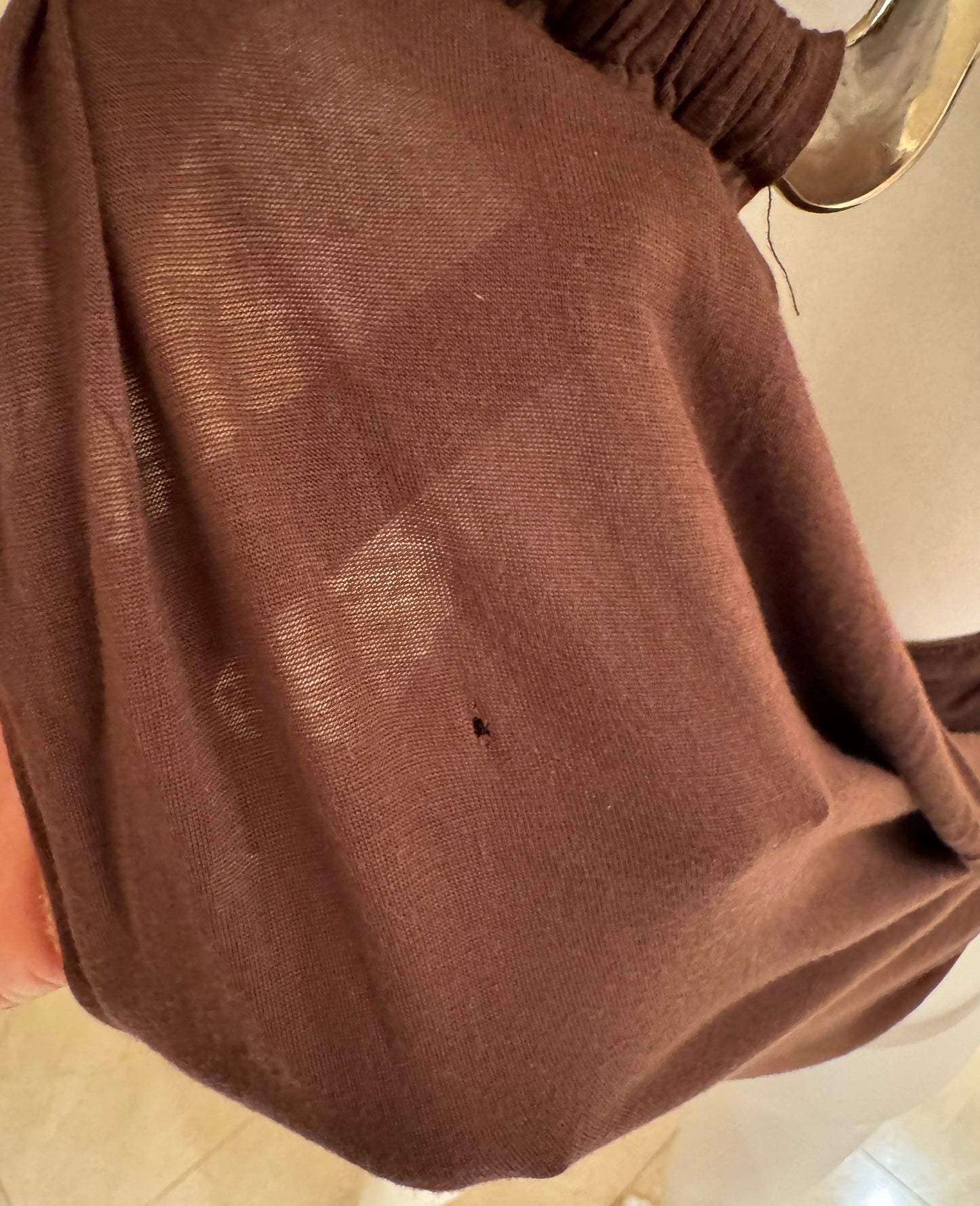 one size brown top with accessory at the back - adora archive