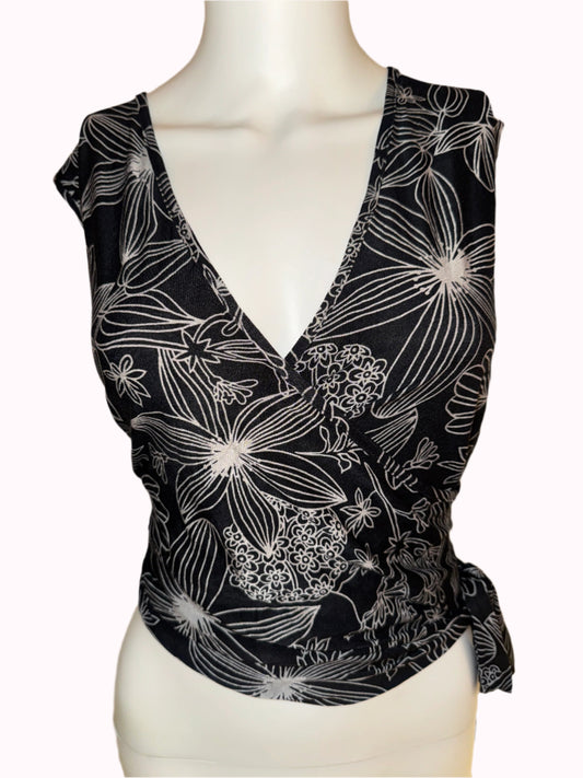 floral v neck top with tie at side - adora archive
