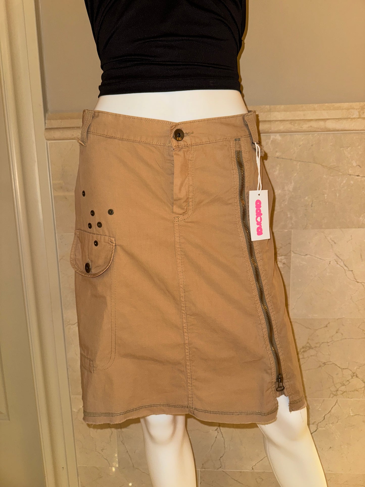 midi skirt with zipper detail